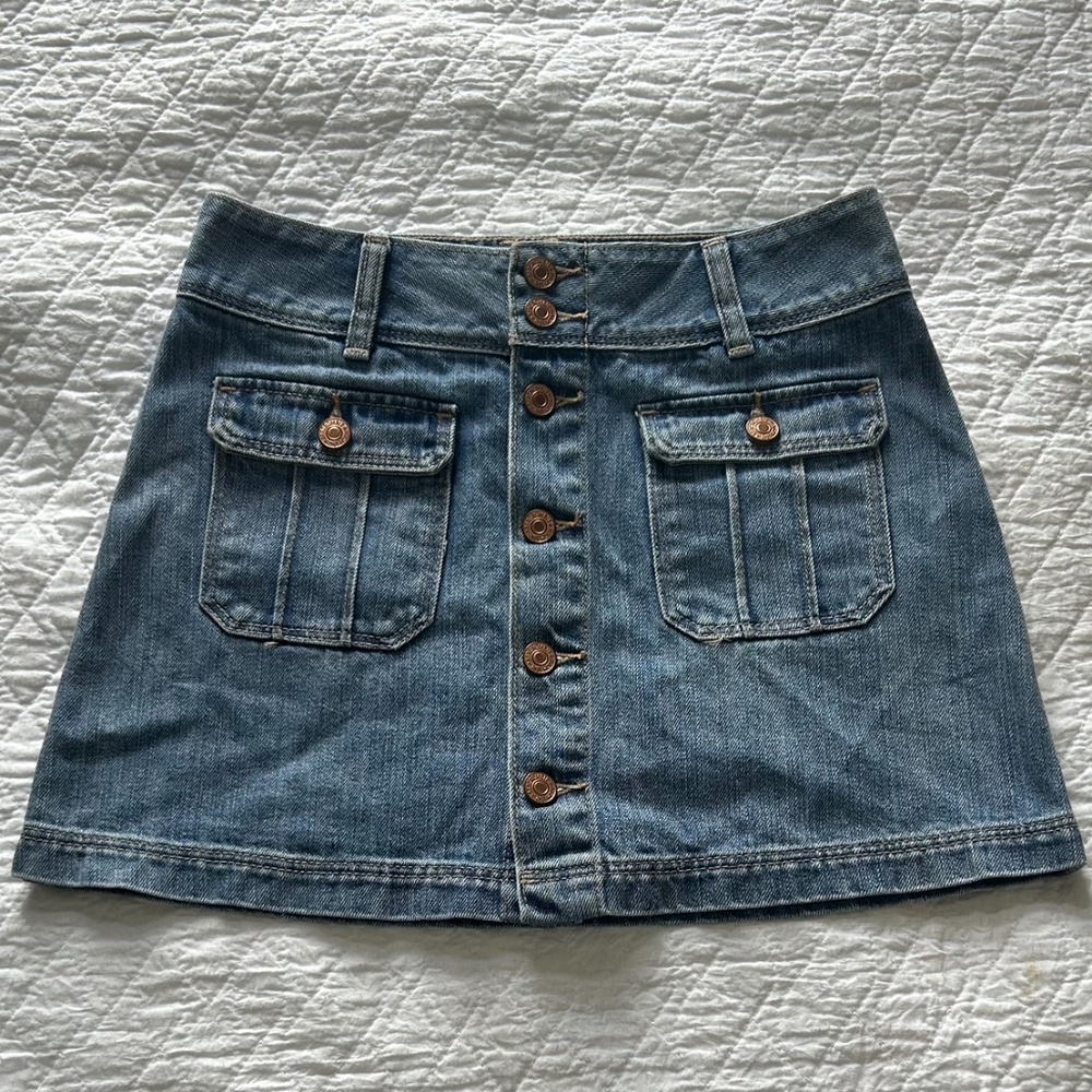 Abercombie and Fitch button up skirt